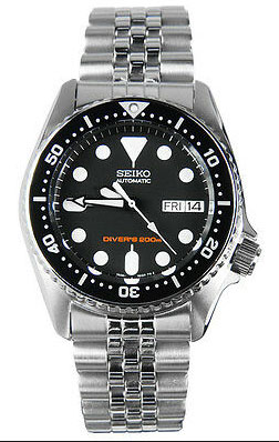 Seiko SKX007 vs SKX013: Are They Exactly The Same? I Know Watches